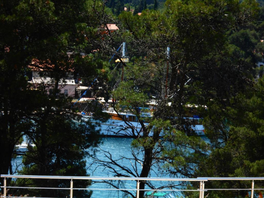 Apartment Falcon Stari Grad  Exteriér fotografie